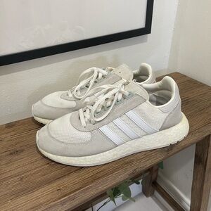 Adidas marathon shoes